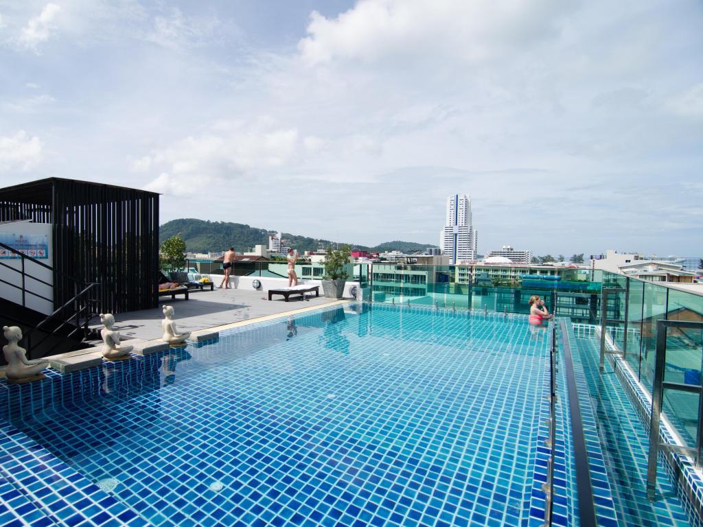 普吉岛芭东幻影快捷酒店 Patong 外观 照片